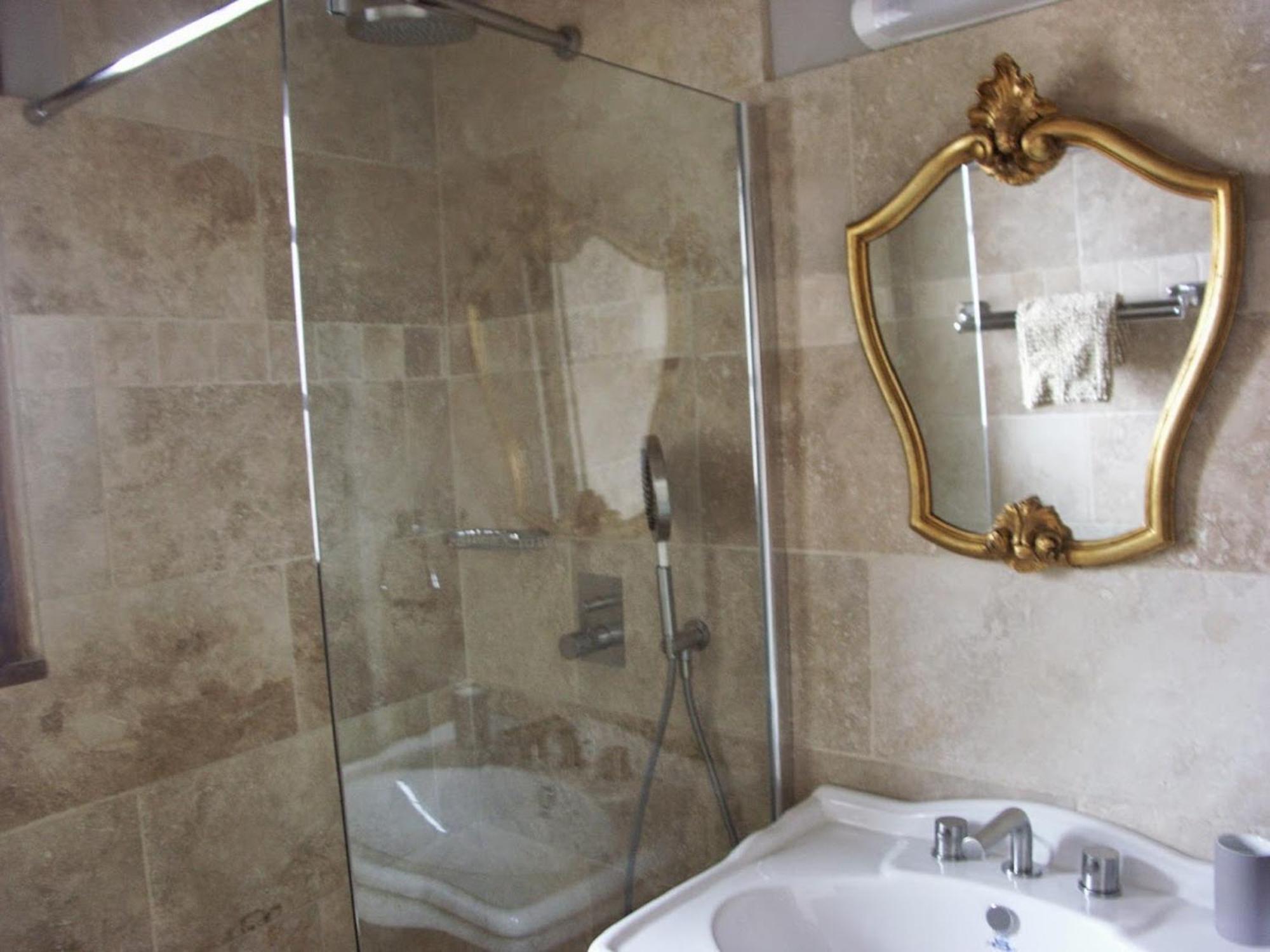 Maison D'Hotes Cote Cour Rasteau Rom bilde